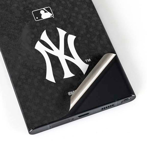 MLB New York Yankees Dark Wash Galaxy S25 Ultra Skin