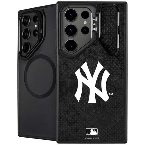 MLB New York Yankees Dark Wash Galaxy S26 Ultra Kickstand Case