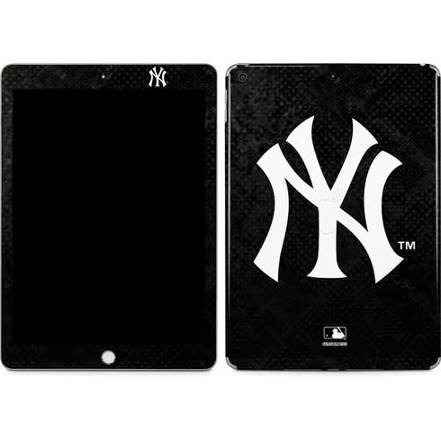 MLB New York Yankees Dark Wash Apple iPad Skin