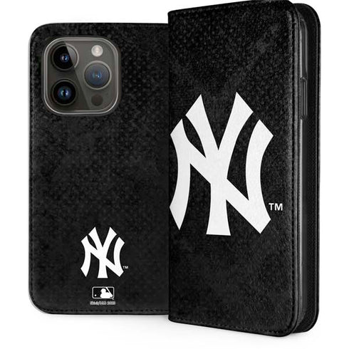 MLB New York Yankees Dark Wash iPhone 15 Pro Folio Case