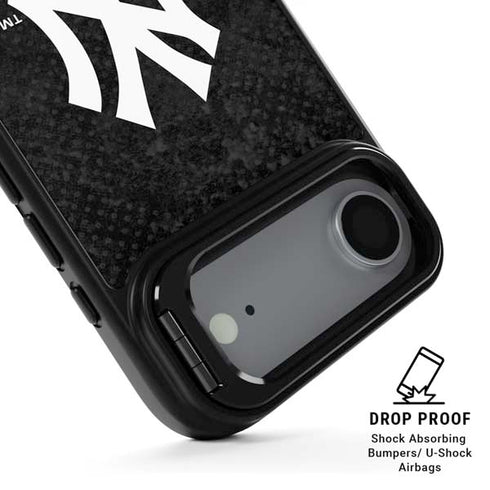 MLB New York Yankees Dark Wash iPhone 17 Air Kickstand Case