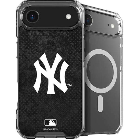 MLB New York Yankees Dark Wash iPhone 17 Air MagSafe Case