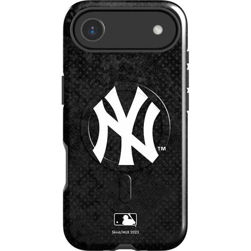 MLB New York Yankees Dark Wash iPhone 17 Air Magsafe Impact Case