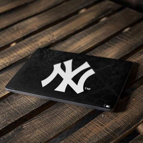 MLB New York Yankees Dark Wash Apple MacBook Air Skin