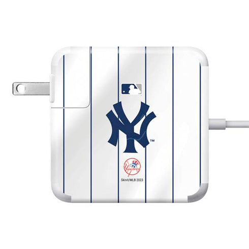 MLB New York Yankees Home Jersey 85W Power Adapter (15 and 17 inch MacBook Pro Charger) Skin