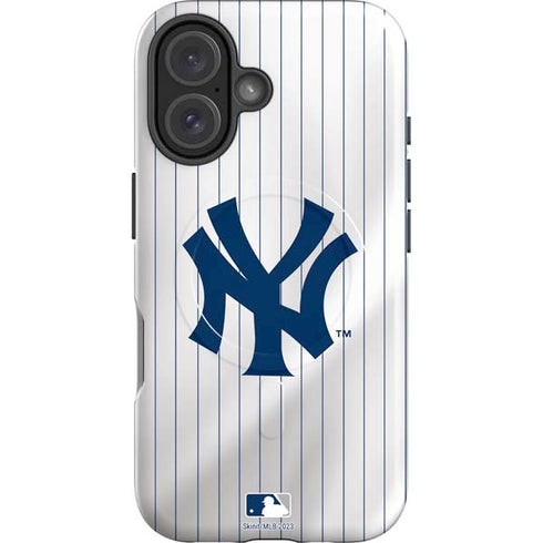 MLB New York Yankees Home Jersey iPhone 17 Magsafe Impact Case