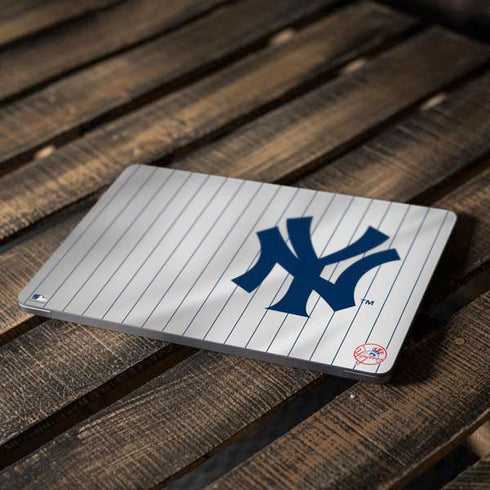 MLB New York Yankees Home Jersey Apple MacBook Air Skin