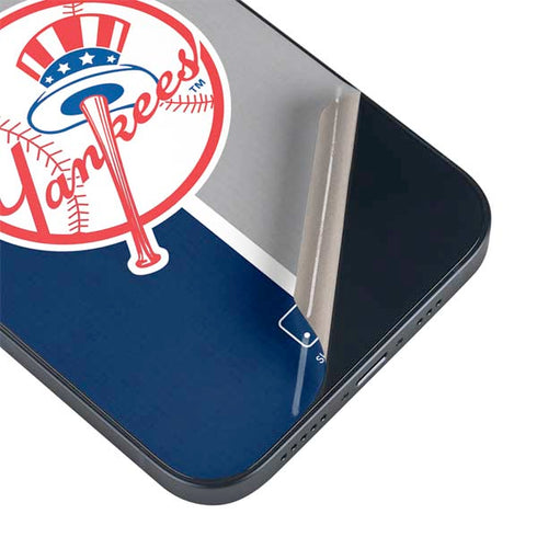 MLB New York Yankees Split iPhone 15 Skin