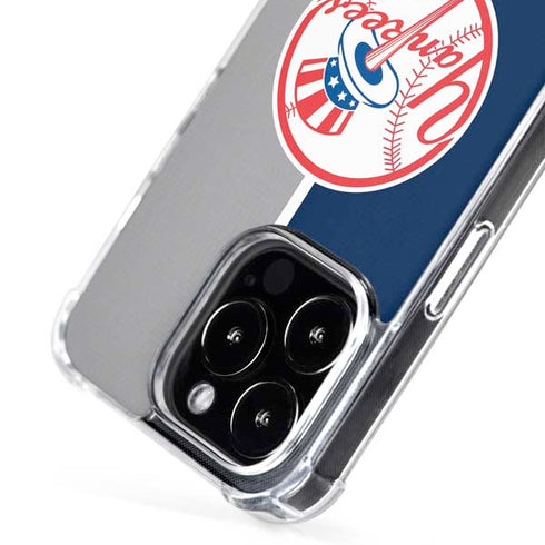 MLB New York Yankees Split iPhone 16 Pro MagSafe Case