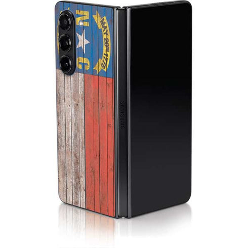 North Carolina Flag Dark Wood Galaxy Z Fold5 5G Skin