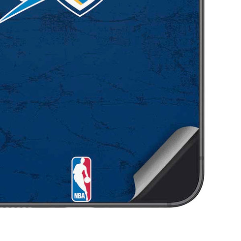 NBA OKC Thunder Distressed Galaxy S25 Skin
