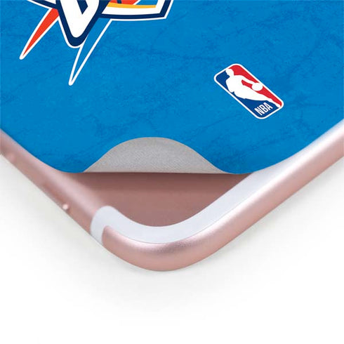NBA OKC Thunder Distressed iPhone 7 Skin