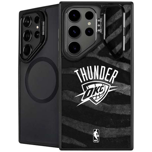 NBA Oklahoma City Thunder Black Animal Print Galaxy S25 Ultra Kickstand Case