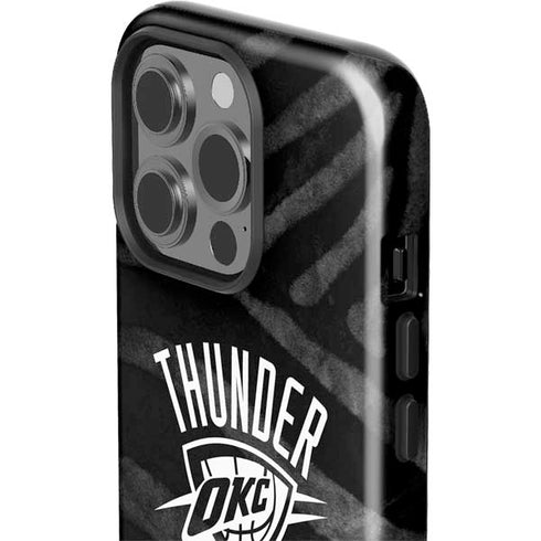 NBA Oklahoma City Thunder Black Animal Print iPhone 15 Pro Impact Case