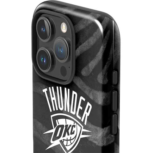 NBA Oklahoma City Thunder Black Animal Print iPhone 16 Pro Impact Case