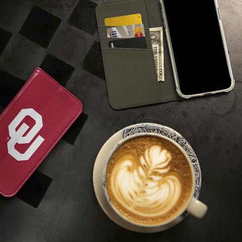 University of Oklahoma Sooners Cracked iPhone 15 Plus Folio Case