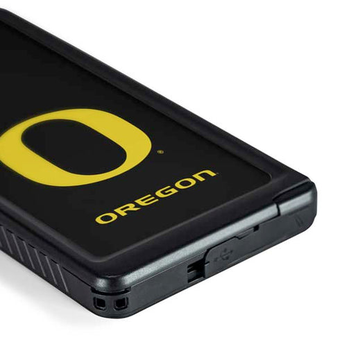 University of Oregon Ducks Black Gradient Galaxy S24 Ultra Waterproof Case