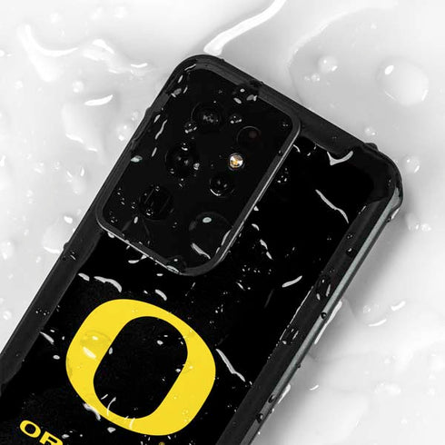 University of Oregon Ducks Black Gradient Galaxy S24 Ultra Waterproof Case