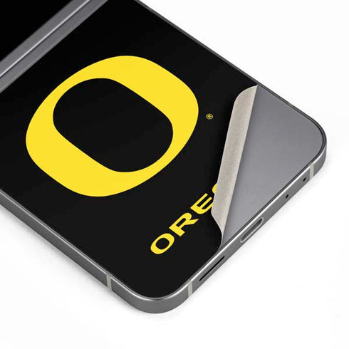 University of Oregon Ducks Black Gradient Galaxy Z Flip6 Skin