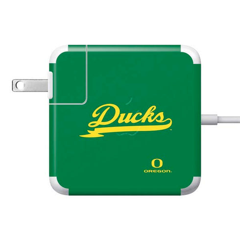 University of Oregon Ducks Logo and Wings 85W Power Adapter (15 and 17 inch MacBook Pro Charger) Skin