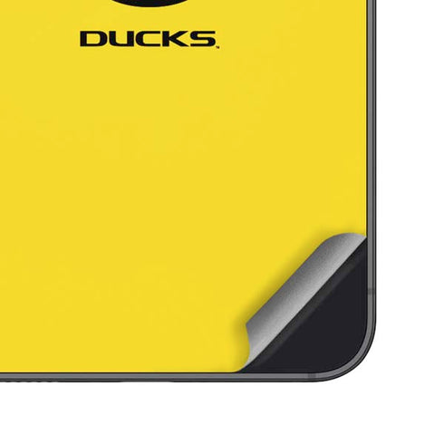 University of Oregon Ducks Yellow Galaxy S24 Skin