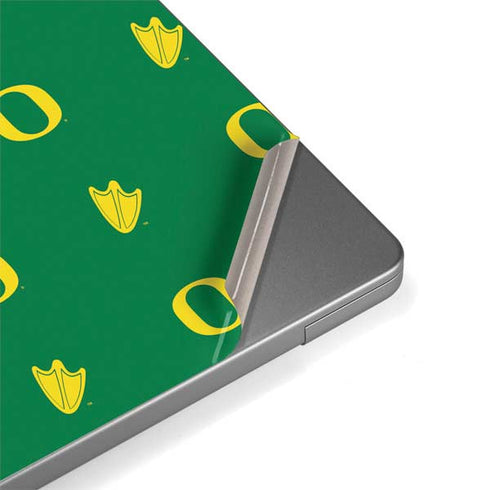 University of Oregon Pattern Apple MacBook Pro 14-inch Skin