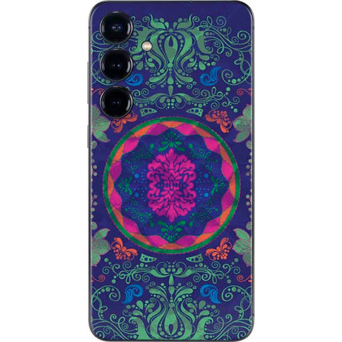 Ornate Swirls Galaxy S25 Skin