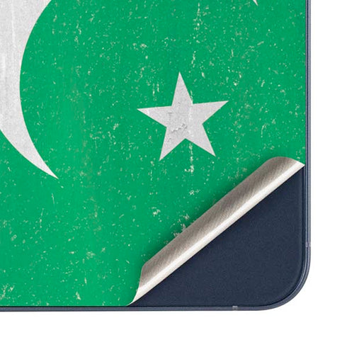 Pakistan Flag Distressed Galaxy A35 5G Skin