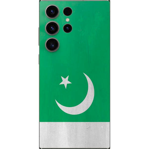 Pakistan Flag Distressed Galaxy S24 Ultra Skin
