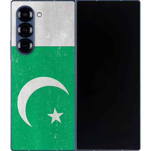 Pakistan Flag Distressed Galaxy Z Fold6 Skin