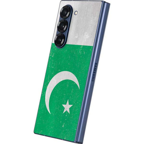 Pakistan Flag Distressed Galaxy Z Fold6 Skin