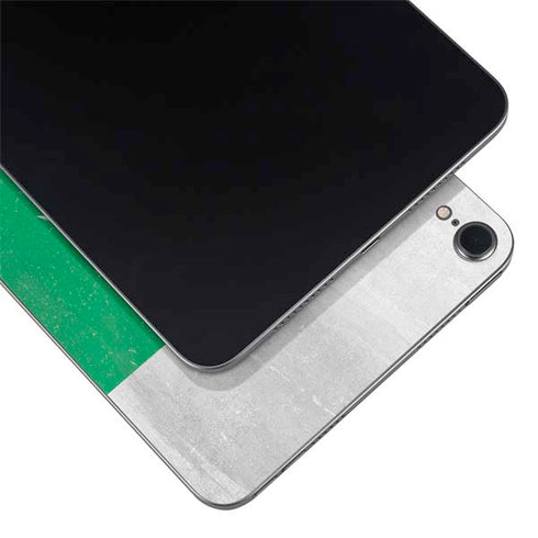 Pakistan Flag Distressed Apple iPad Mini Skin