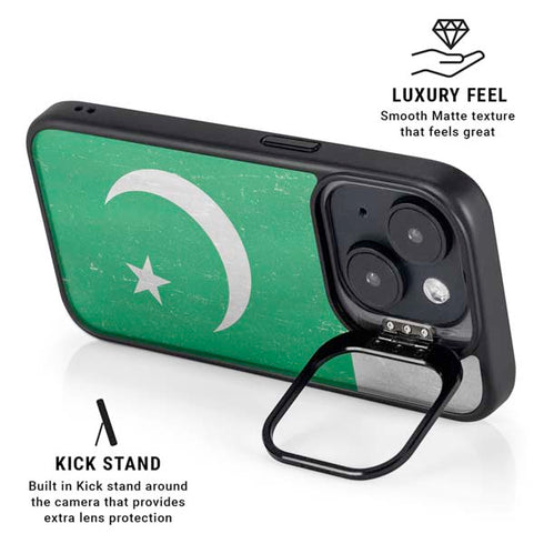 Pakistan Flag Distressed iPhone 15 Kickstand Case