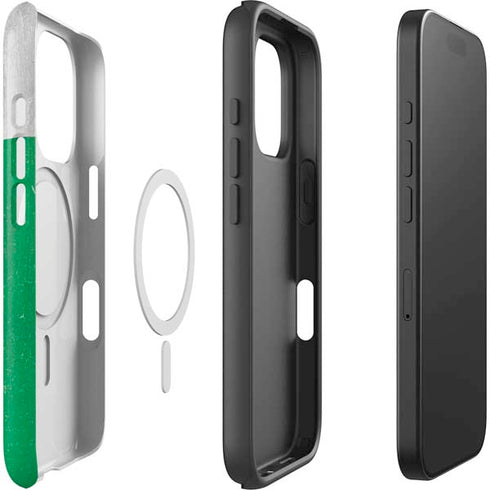 Pakistan Flag Distressed iPhone 16 Pro Max Magsafe Impact Case