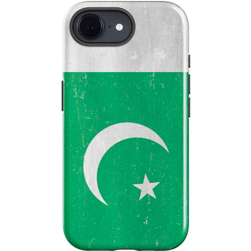 Pakistan Flag Distressed iPhone 16e Impact Case