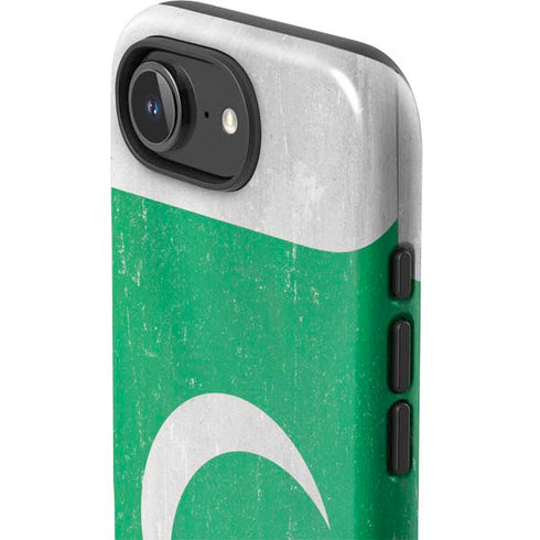 Pakistan Flag Distressed iPhone 16e Impact Case
