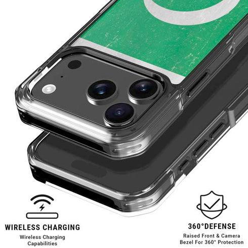 Pakistan Flag Distressed iPhone 18 Pro Clear Case
