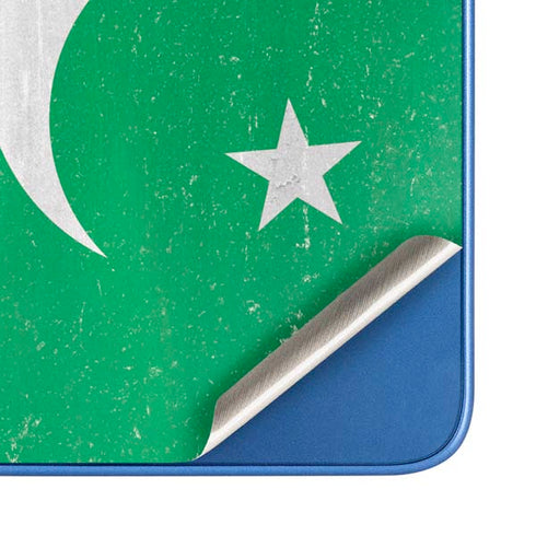 Pakistan Flag Distressed Moto G Play 4G (2024) Skin