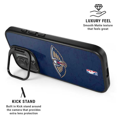 NBA New Orleans Pelicans Distressed iPhone 17 Kickstand Case