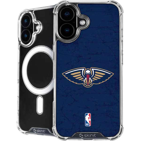 NBA New Orleans Pelicans Distressed iPhone 17 MagSafe Case