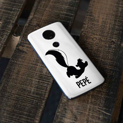 Looney Tunes Pepe Le Pew Identity Moto E5 Plus Skin