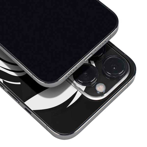 Looney Tunes Pepe Le Pew iPhone 16 Pro Max Skin