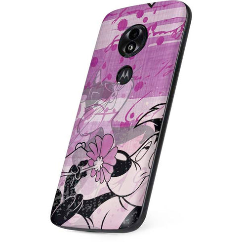 Looney Tunes Pepe Le Pew Purple Romance Moto E5 Play Skin
