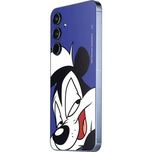 Looney Tunes Pepe Le Pew Zoomed In Galaxy A35 5G Skin