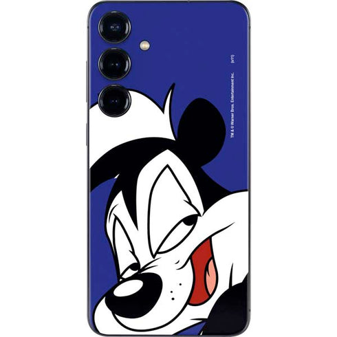 Looney Tunes Pepe Le Pew Zoomed In Galaxy S25 Skin