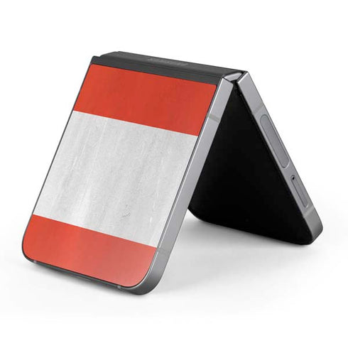 Peru Flag Distressed Galaxy Z Flip6 Skin