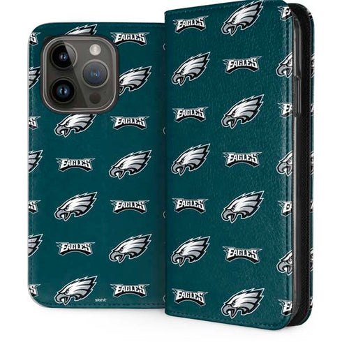 NFL Philadelphia Eagles Blitz Series iPhone 15 Pro Folio Case