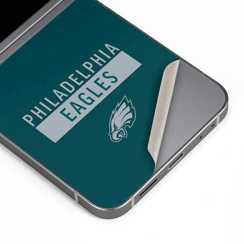 NFL Philadelphia Eagles Green Performance Series Galaxy Z Flip6 Skin