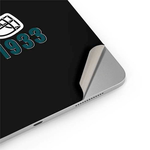 NFL Philadelphia Eagles Helmet iPad Pro 13in M4 (2024) Skin