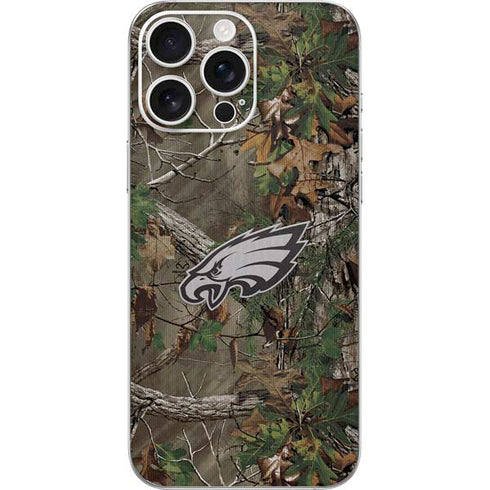 NFL Philadelphia Eagles Realtree Xtra Green Camo iPhone 16 Pro Max Skin